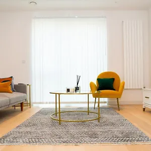  Apartment Royal Wharf - 1 Bed - Balcony - River & City View